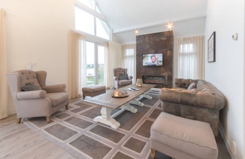 Wemeldinge House | 130 m² House ∙ 2 bedrooms ∙ 6 guests