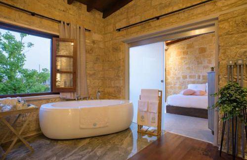 Vouni Resort | 130 m² Resort ∙ 2 guests