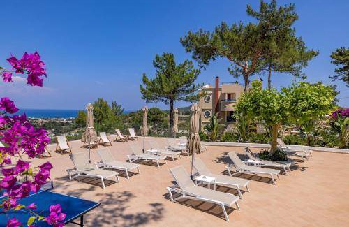 Faliraki Villa | 130 m² Villa ∙ 3 bedrooms ∙ 6 guests