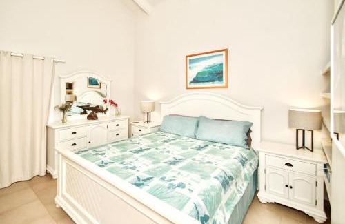 South Oceanside Apartment | 1301 S Pacific #A