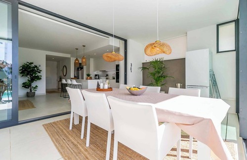 Fuengirola Apartment | 131 - Stunning Luxury Apartment with Private Pool and Views, El Higueron