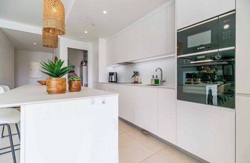 Fuengirola Apartment | 131 - Stunning Luxury Apartment with Private Pool and Views, El Higueron