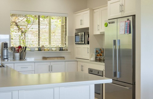 McLaren Flat House | 131 Your Vineyard Home in the heart of the Vale