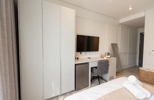 Menlyn Apartment | 132 Menlyn Maine