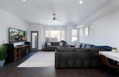 Durango House | 1325 Florida