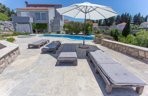 Gornji Brgat Apartment | 134 m² Apartment ∙ 2 bedrooms ∙ 4 guests