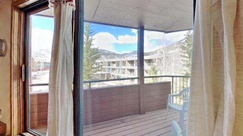 Dillon House | 135 Marina Place