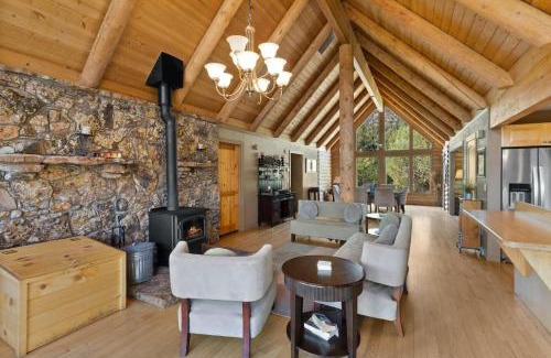 Pleasant Valley House | 13655 County Road 1