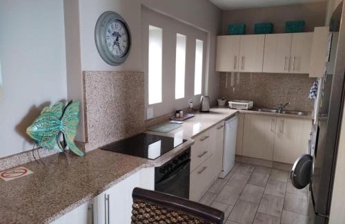 Kingsborough Apartment | 138 Stella Maris, 73 Beach Road, Amanzimtoti Durban South Africa