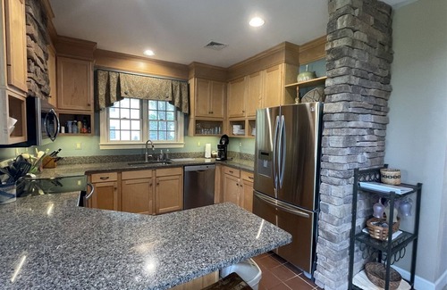 Mercersburg House | 13801 Trailside Lane | Slope side townhouse