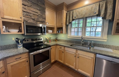 Mercersburg House | 13801 Trailside Lane | Slope side townhouse