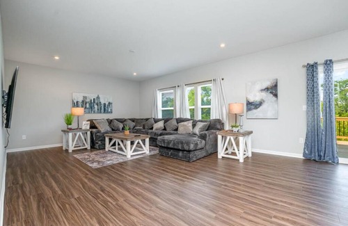 Otterbien Home House | 1392 Soaring Way Brand new construction in well-kept HOA community