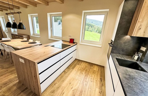 Smrzovka House | 13ka Sunny Lodge by Interhome