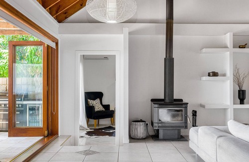 Myocum House | 13km's to Byron Bay town: Perfect family retreat with pool, sauna & sunset views