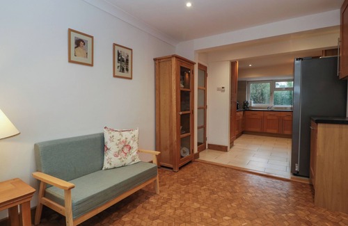 Lydney Cottage | 14 BIRCHWOOD ROAD, family friendly, with open fire in Woolaston