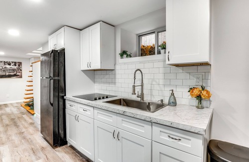 Pelham Apartment | 14 Mi to Central Park: Chic Mt Vernon Retreat