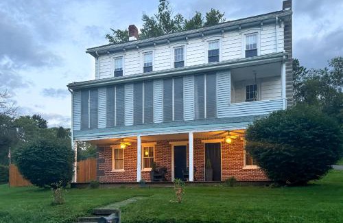 Rossville House | 14 Mi to Skiing Dutch Country River Haven Home
