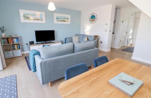Brynteg House | 14 Parc Delfryn