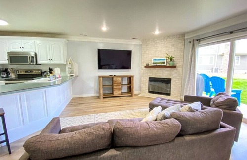 Harbor Village Condo | 14-Plex #117 - 2-bedroom ground level condo