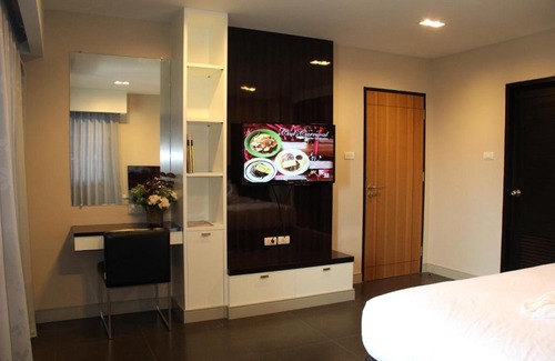 Phra Pradaeng Hotel | 14 Residence