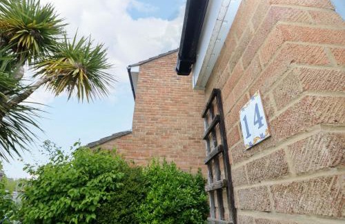 Netley House | 14 Shorwell