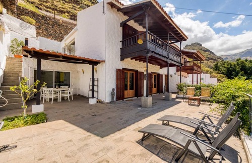 Agaete House | 140 m² House ∙ 2 bedrooms ∙ 5 guests