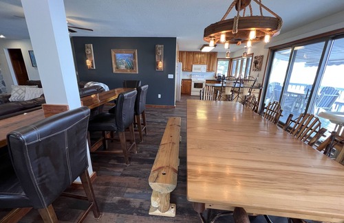 Bellaire House | 140 ft. of Bellaire Lakefront Property on Intermediate Lake & canal