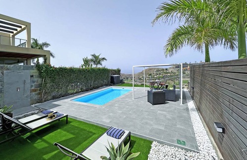 Salobre House | 140 m² House ∙ 3 bedrooms ∙ 6 guests