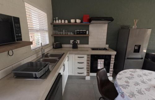 Parys Apartment | 1402@Pont de Val