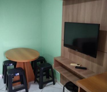 J Jeriquara Apartment | 1403 AP 2 Quartos, shopping, banheira de hidro privativa, bebidas liberadas nas piscinas , internet no ap, proximo ao shopping singapura