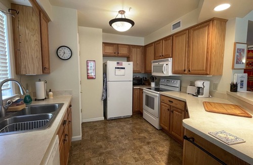 Mercersburg House | 14080 Mountain View | First Floor Condo!