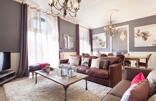 Eixample Apartment | 145 m² Apartment ∙ 3 bedrooms ∙ 9 guests