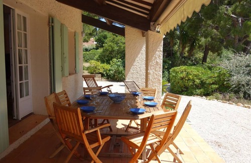 Saint-Cyr-sur-Mer Villa | 145 m² Villa ∙ 4 bedrooms ∙ 8 guests