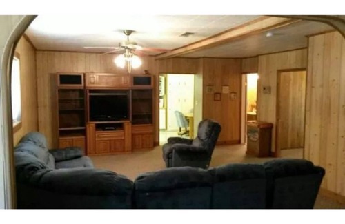Zavalla House | 147 Lakehouse Lodge at Sam Rayburn