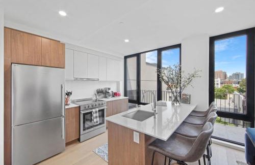 Greenpoint House | 149BK-601 NEW PH 2BR-2Bath Private Rooftop W D