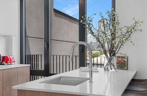 Greenpoint House | 149BK-601 NEW PH 2BR-2Bath Private Rooftop W D