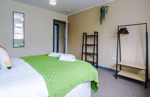 Seisdon House | ✪ 15-30% OFF -> WEEKLY&MONTHLY STAYS ✪5 Bed House✓