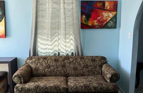 San Juan Apartment | 15 Days or More Stays- 3BR & 2BA Family Retreat – Walk to Ocean
