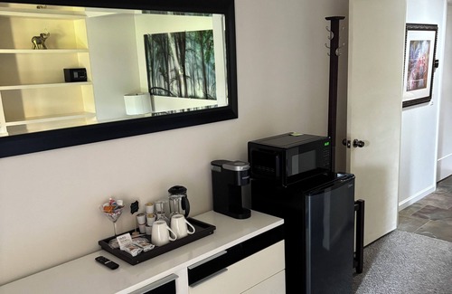 Dana Point Apartment | 15% fall sale! Prime location! Enjoy the safety, comfort, tranquility & beauty