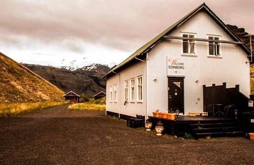 Eyvindarholar Bed & Breakfast | 15 m² Bed and breakfast ∙ 4 guests