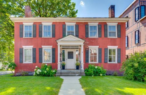 Waterbury Apartment | 15 Mi to Stowe Mountain Resort Main Street Studio