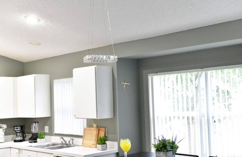 Lake Davenport Estates House | 15 min to Disney/Lakeview Home with Private Pool.