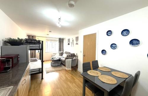 South Bermondsey Apartment | 15 min walk to Tower Bridge
