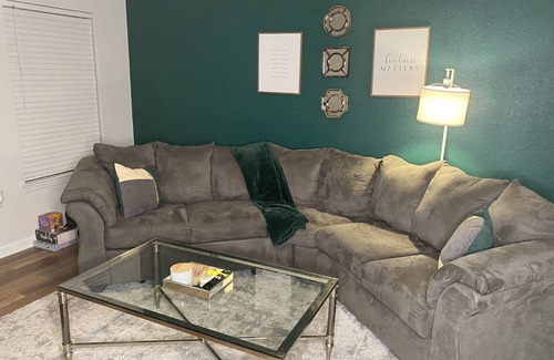 Charlotte Apartment | 15 minutes to Uptown and Southend area! Close to all the food and festivities!