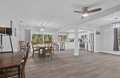Palm Harbor House | 15% Off Palm Coast and Flagler Beach Stays This Fall