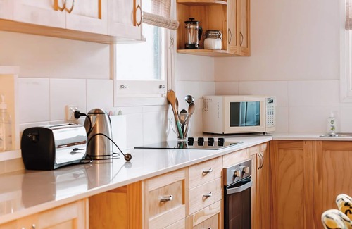 Island Beach House | 15% Off Weekly | Nature-View The Cheeky Wren | 3BR