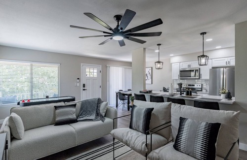 The Lakes Condo | *15 Percent Off* Sundevil Stay⁓Pool⁓Near ASU~Tempe