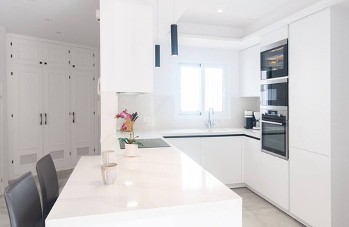 San Pedro de Alcantara House | 15 - Reformed Townhouse in Scandinavian Style