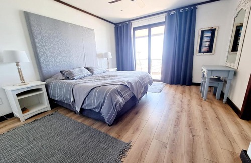 Blythedale House | 15 Sovereign Sands