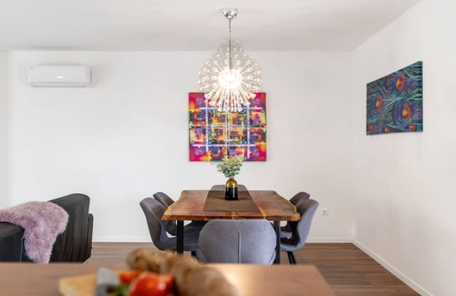 Srima House | 150 m² House ∙ 3 bedrooms ∙ 6 guests